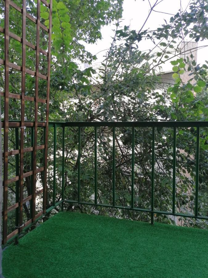 Old Cracow Apartment Mazowiecka 11 Krakow Bagian luar foto